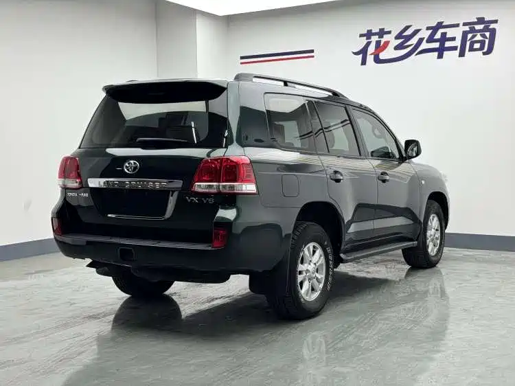 Toyota Land Cruiser — миниатюра 2