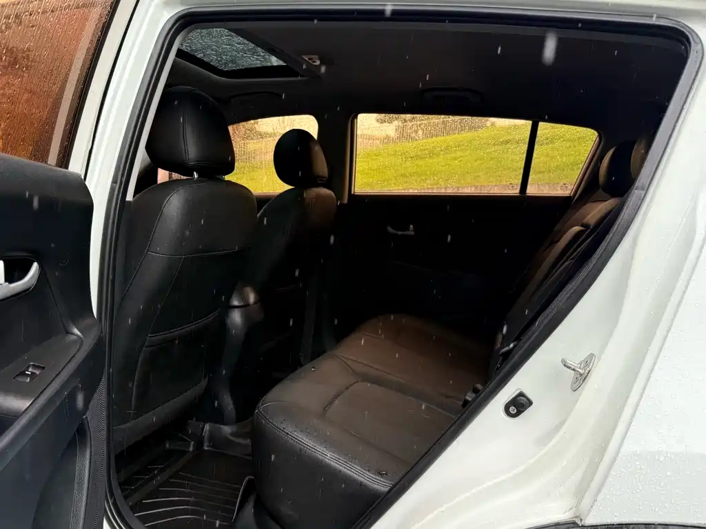 Kia Sportage — миниатюра 13