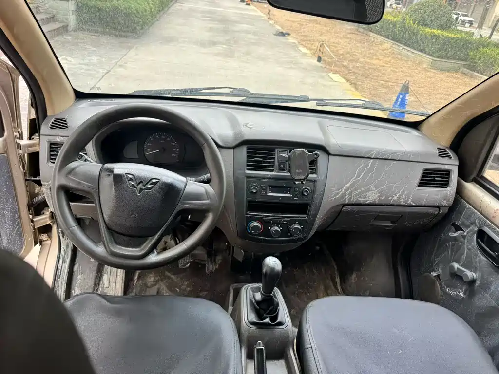 Wuling Rongguang — миниатюра 4