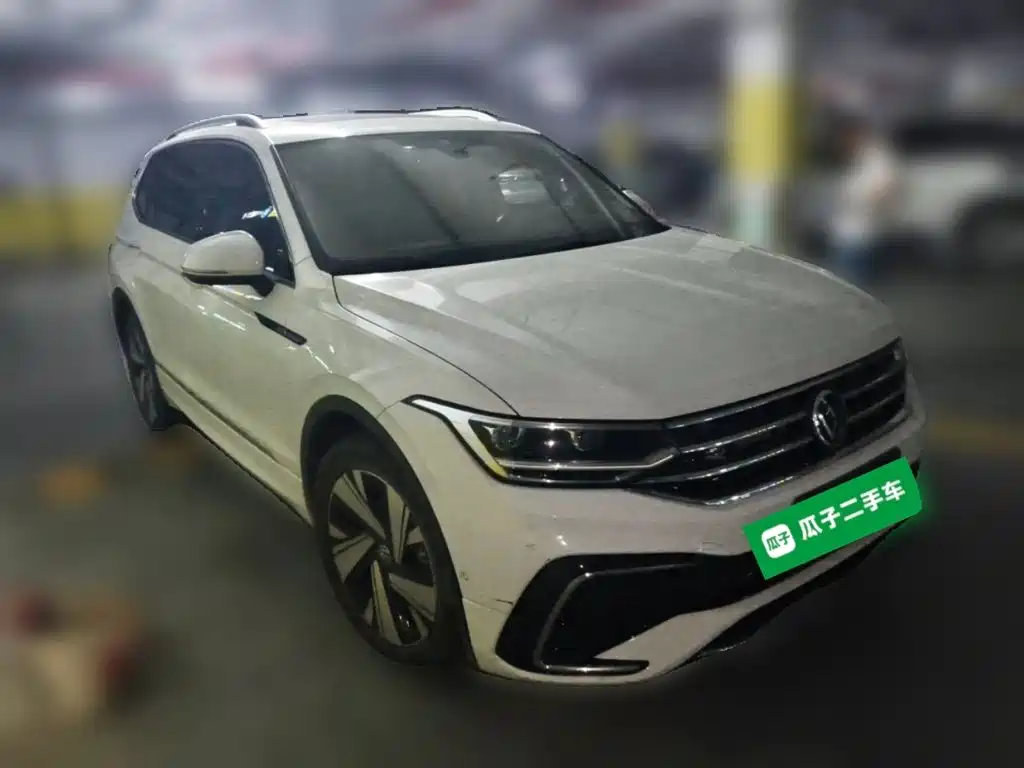 Volkswagen Tiguan L — миниатюра 24