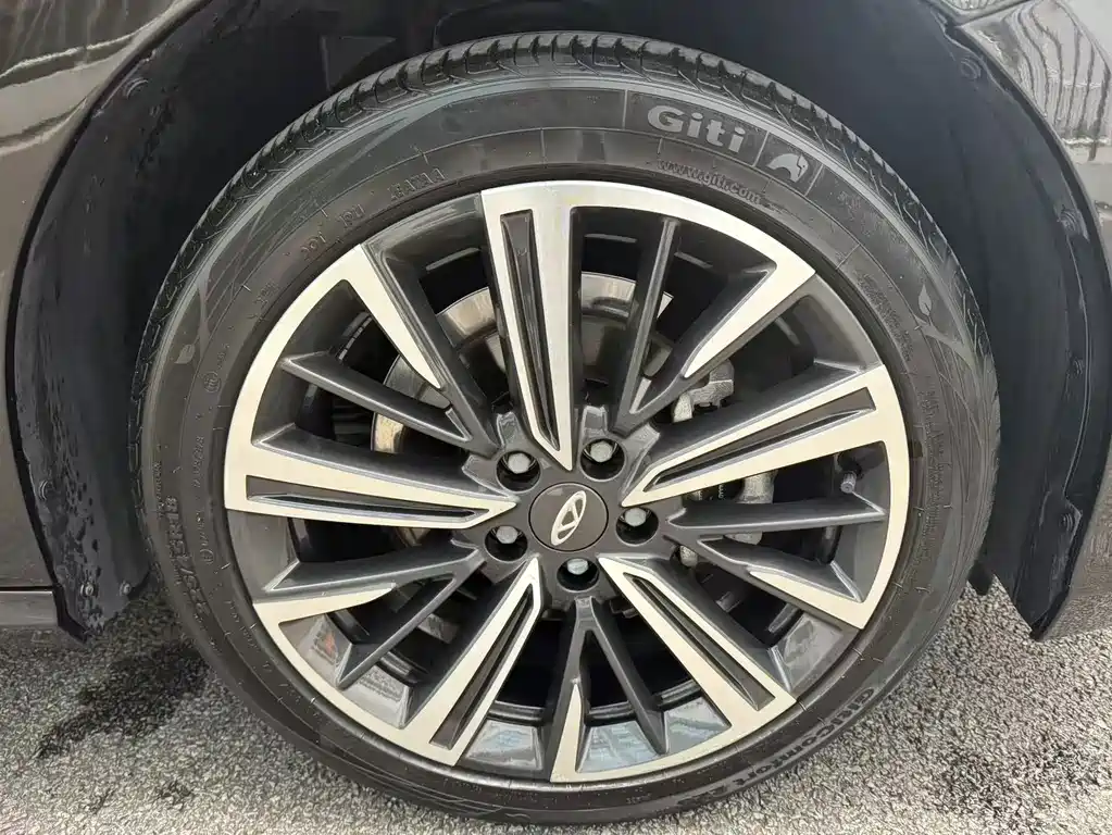 Chery Arrizo 8 — миниатюра 16