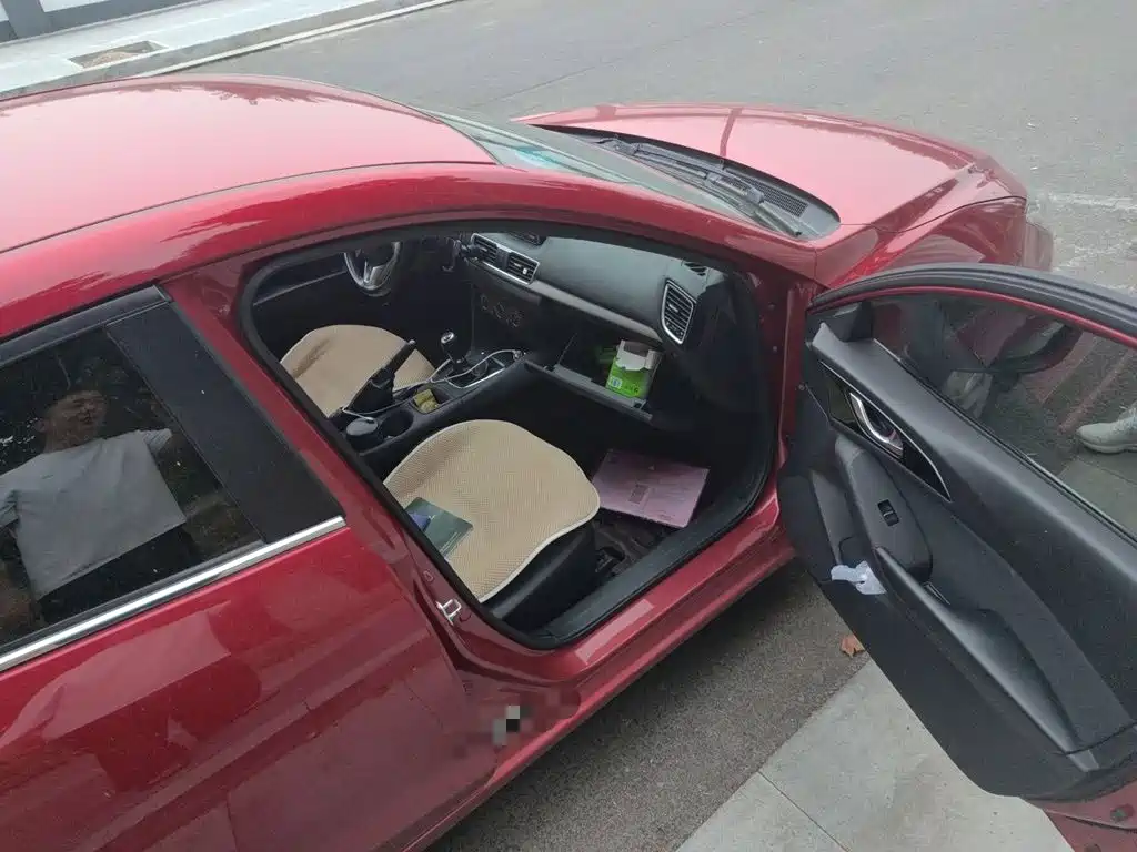 Mazda 3 Axela — миниатюра 19