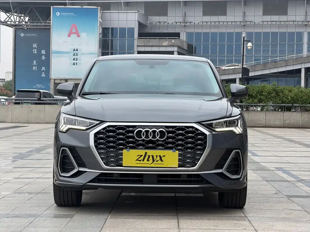 Audi Q3 Sportback — миниатюра 2