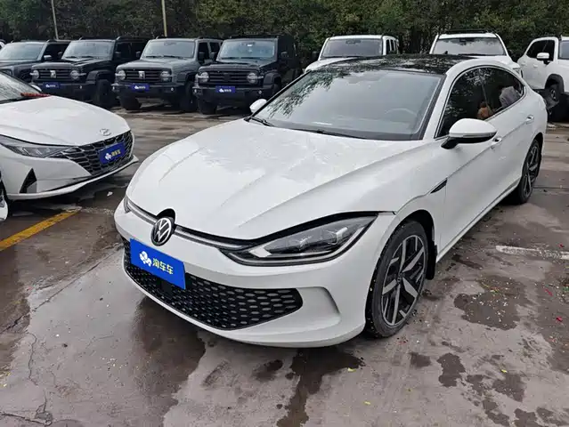 Volkswagen Lamando