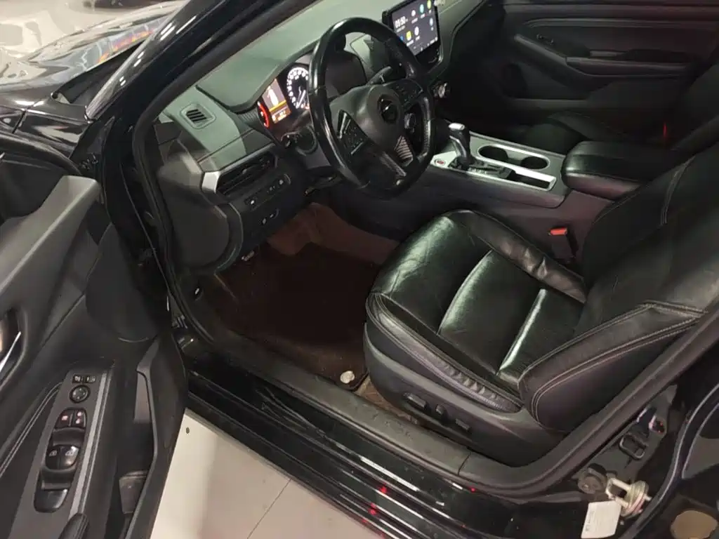 Nissan Teana — миниатюра 16