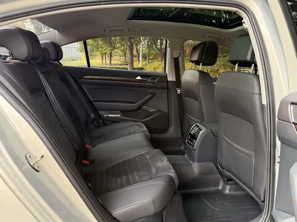 Volkswagen Magotan — миниатюра 12
