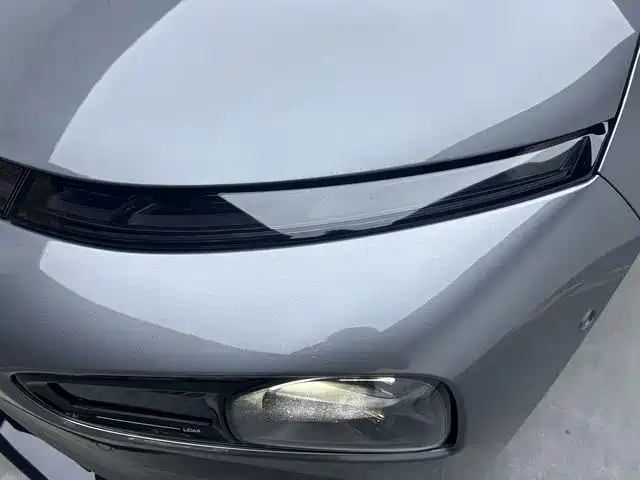 XPeng P7 — миниатюра 4