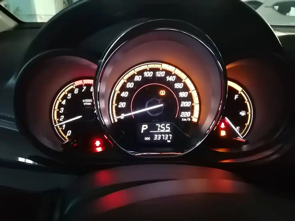 TOYOTA YARIS L ZHIXUAN