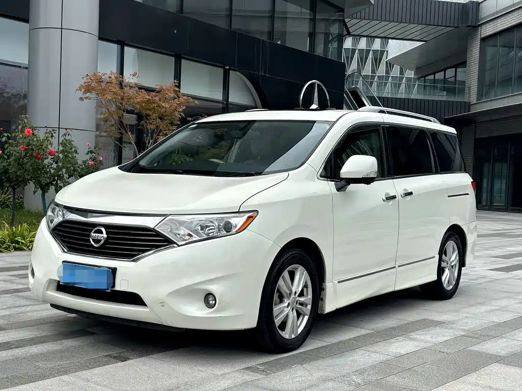Nissan Quest