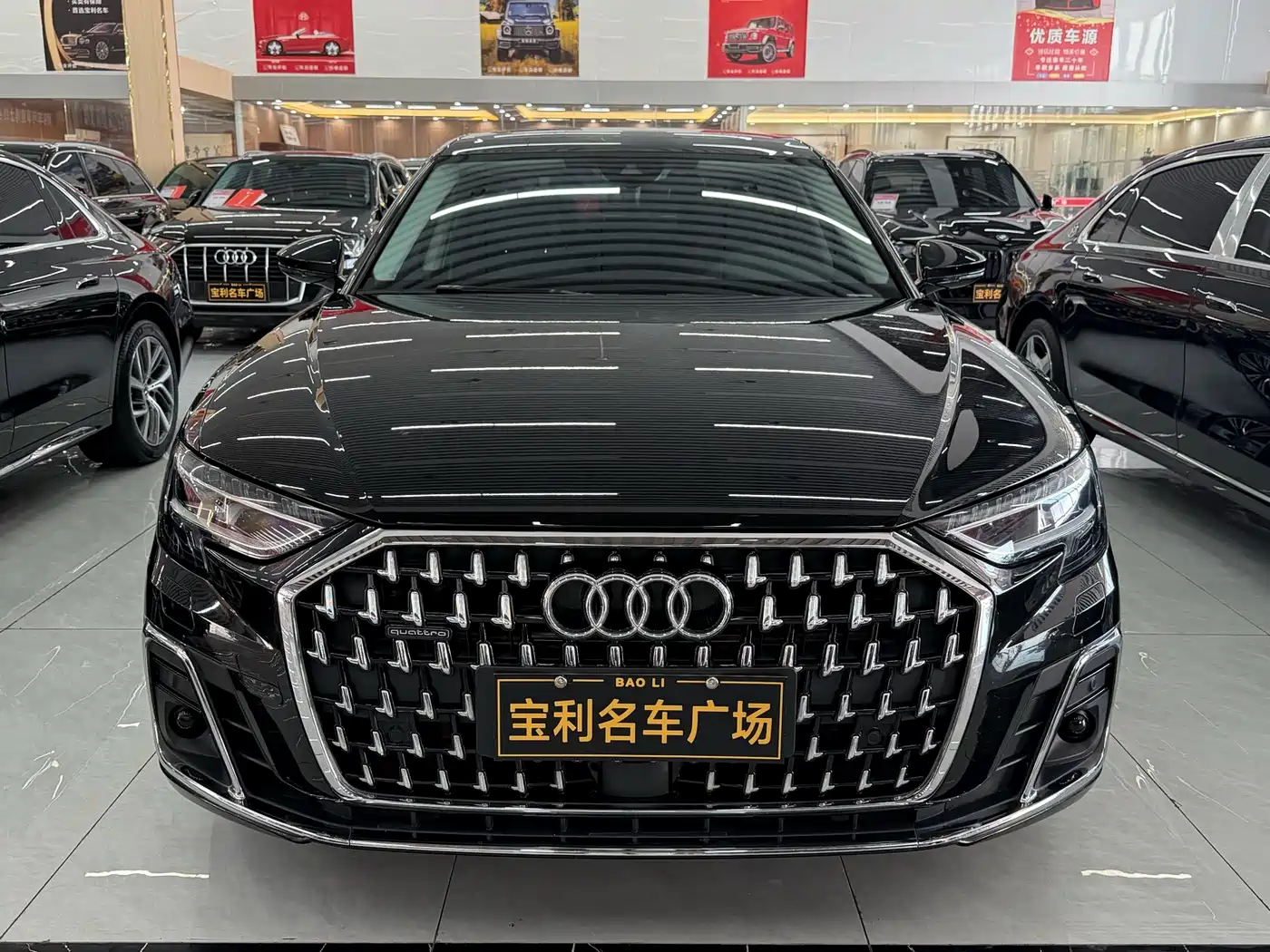 奥迪A8 2025款 A8L 45 TFSI quattro 豪华型 2025