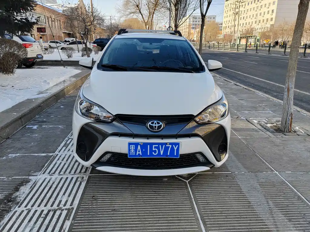 TOYOTA YARIS L ZHIXUAN