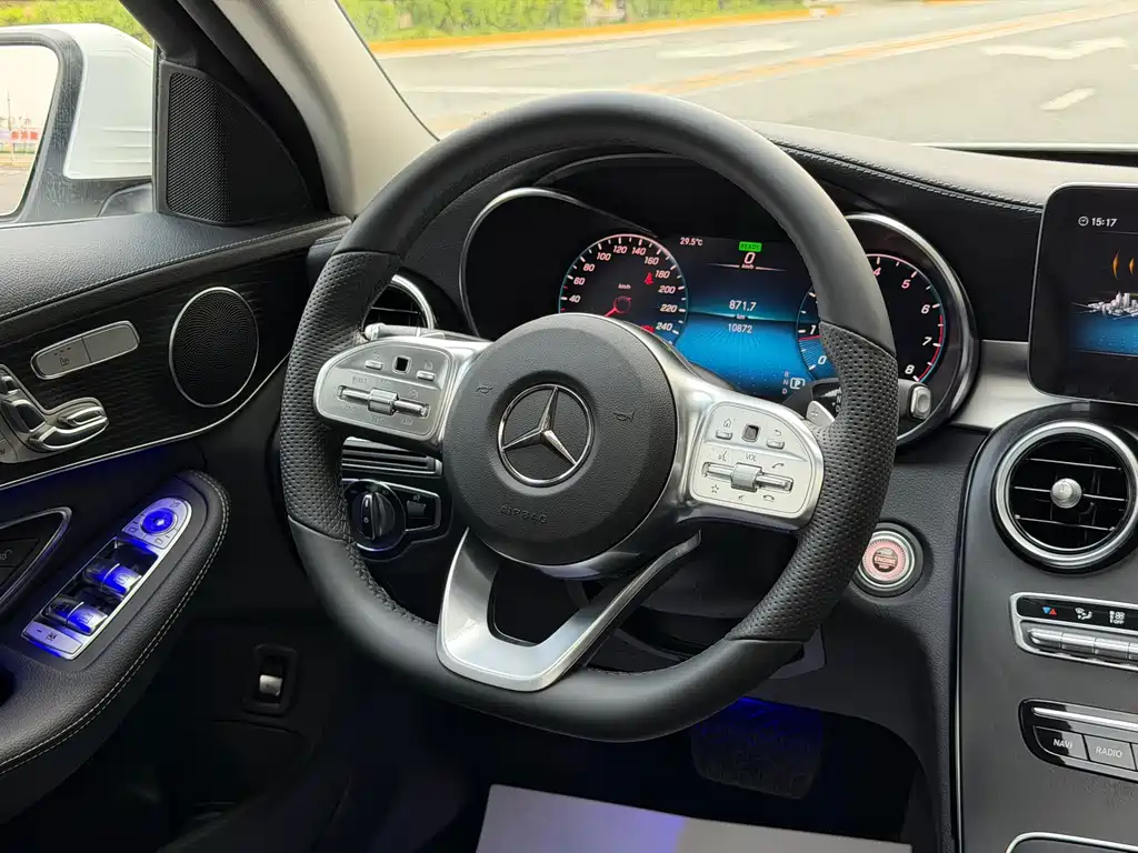 Mercedes-Benz C-Class — миниатюра 8
