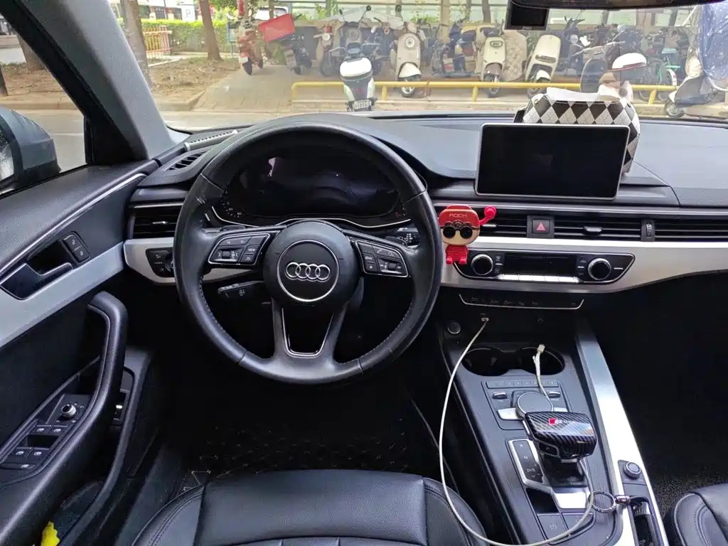 Audi A4L — миниатюра 11