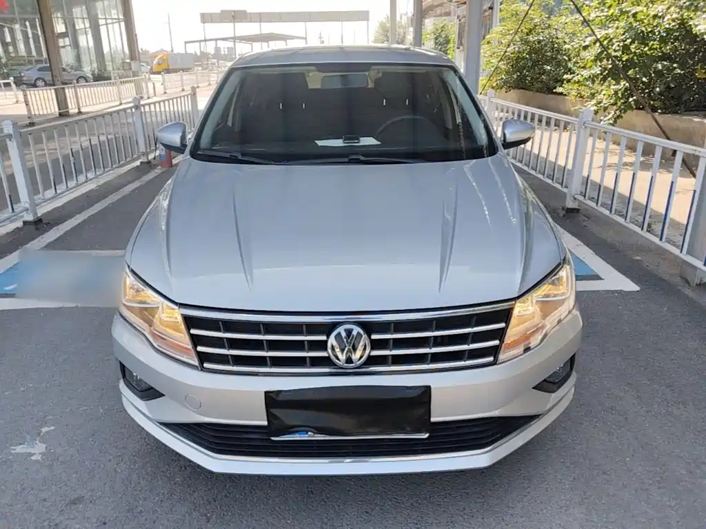 Volkswagen Jetta — миниатюра 3