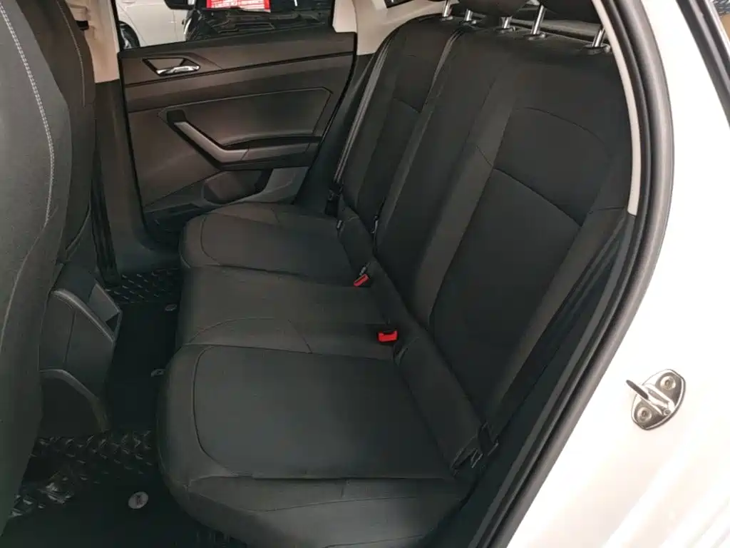 Volkswagen Polo — миниатюра 17