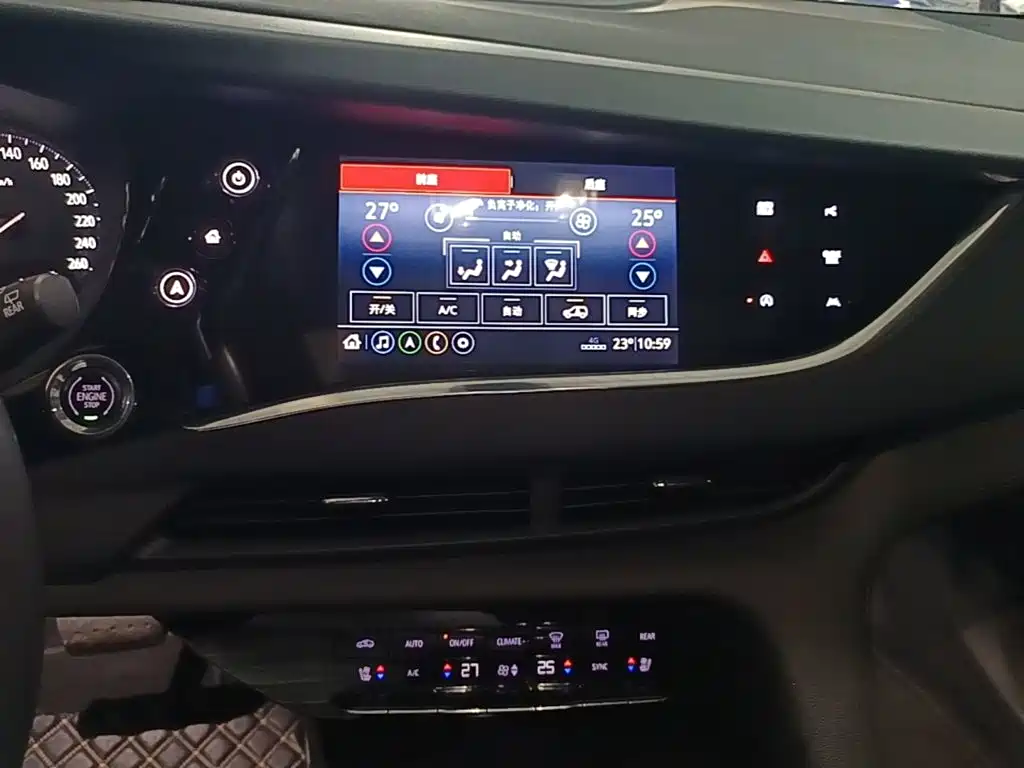 Buick Enclave — миниатюра 13