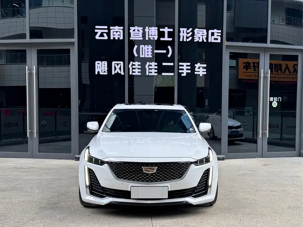 Cadillac CT5 — миниатюра 2