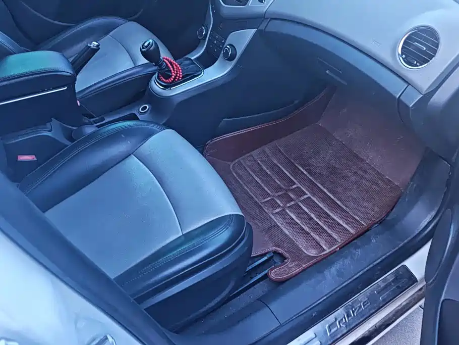 Chevrolet Cruze — миниатюра 8