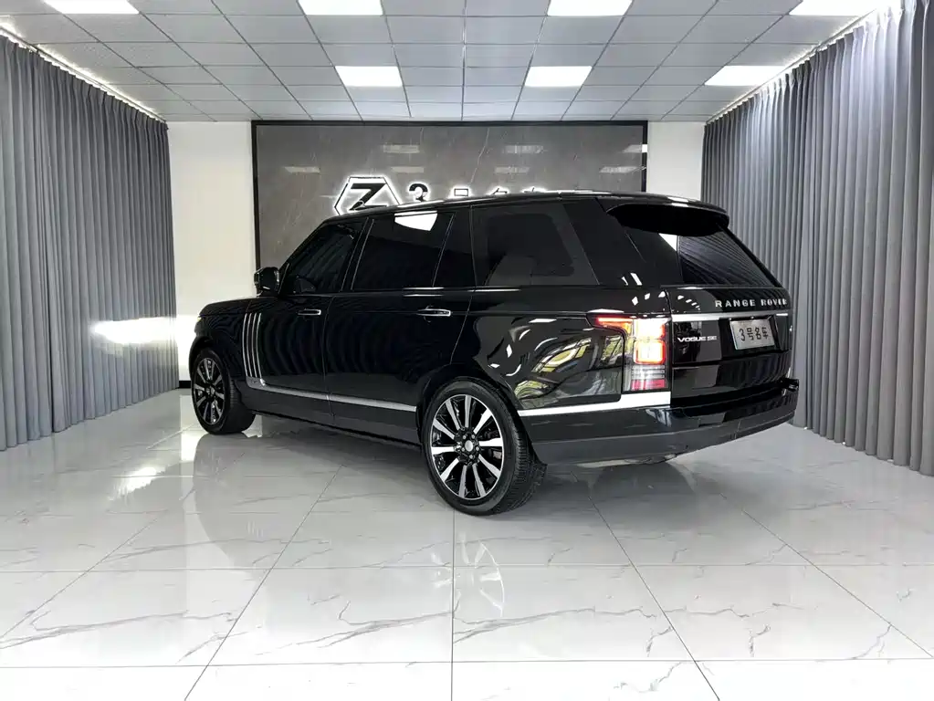 Land Rover Range Rover 2014 3.0 SC V6 Vogue SE Long Wheelbase