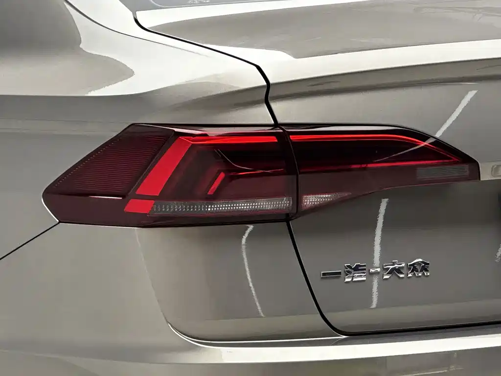 Volkswagen Bora — миниатюра 16