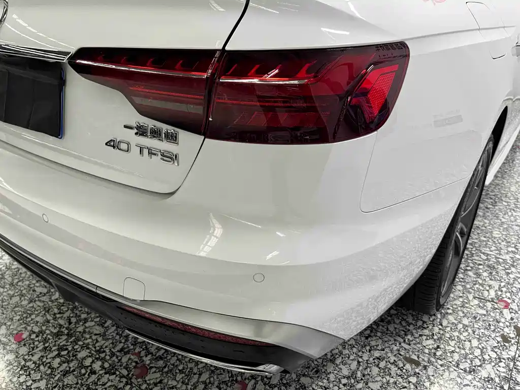 Audi A4L — миниатюра 19