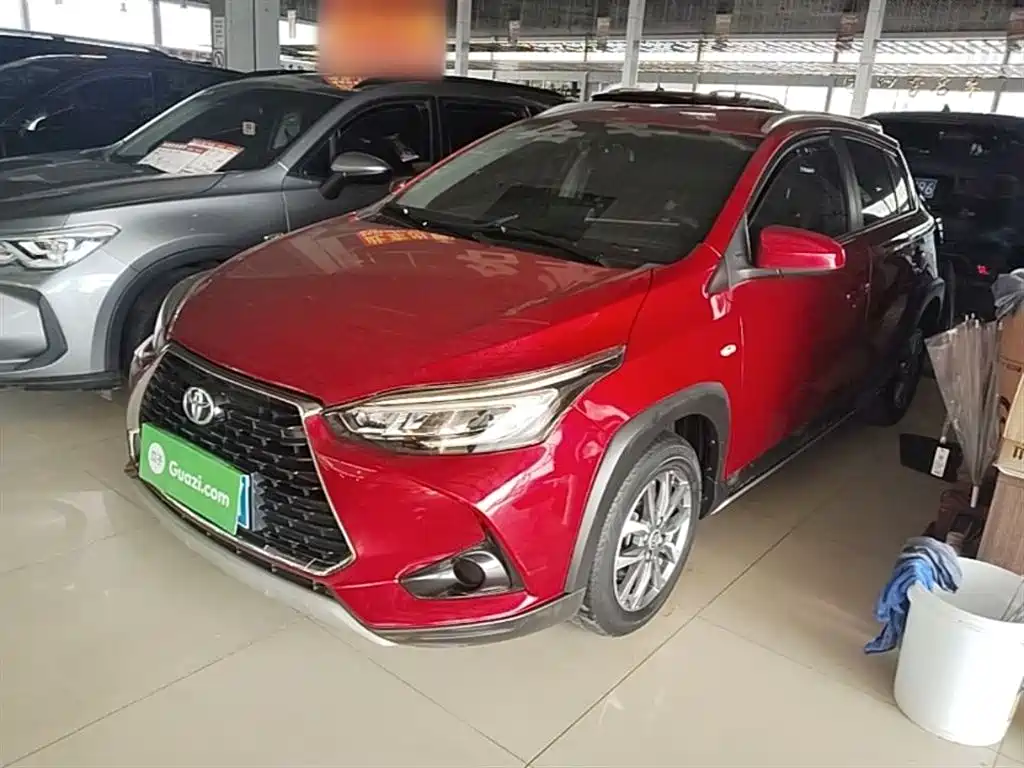 Toyota Yaris L 2022