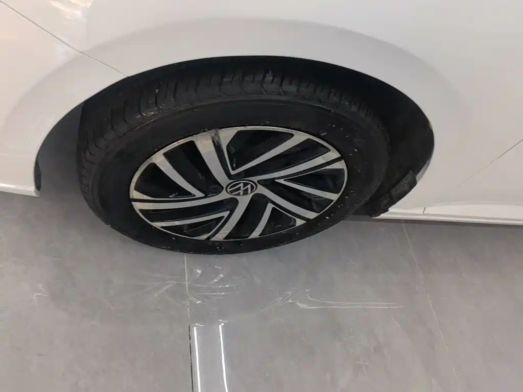 Volkswagen Lavida — миниатюра 23