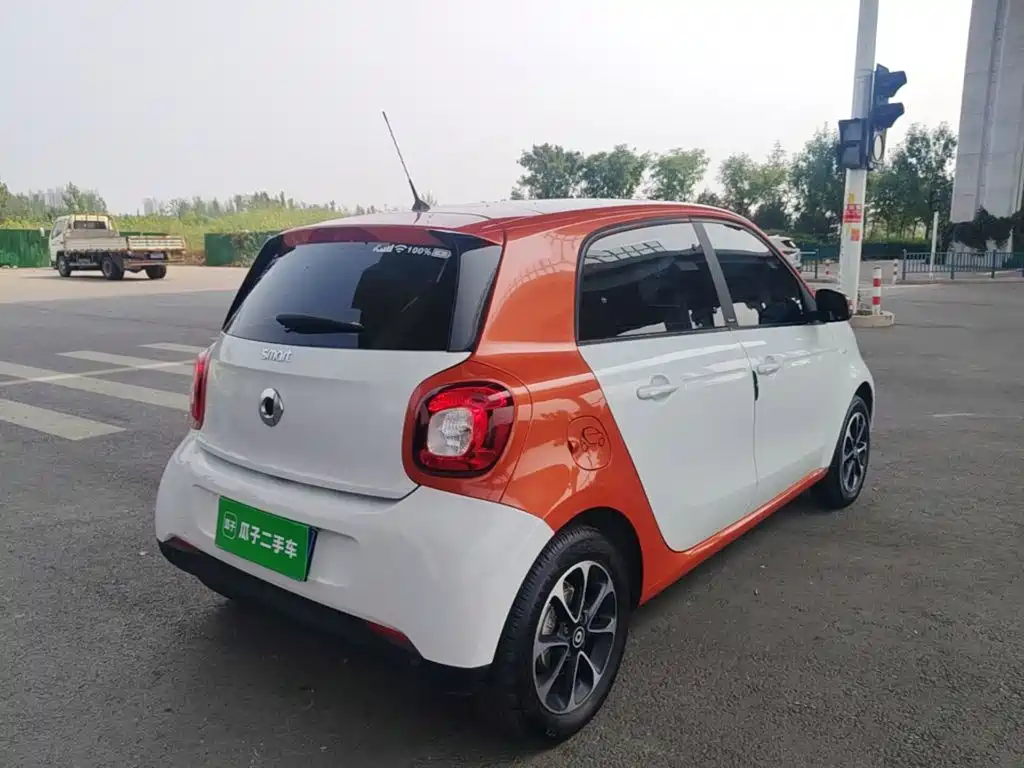 smart Smart Forfour — миниатюра 7