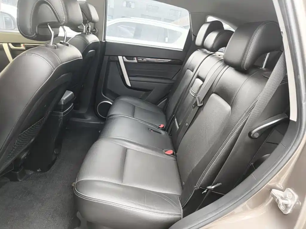 Chevrolet Captiva — миниатюра 17