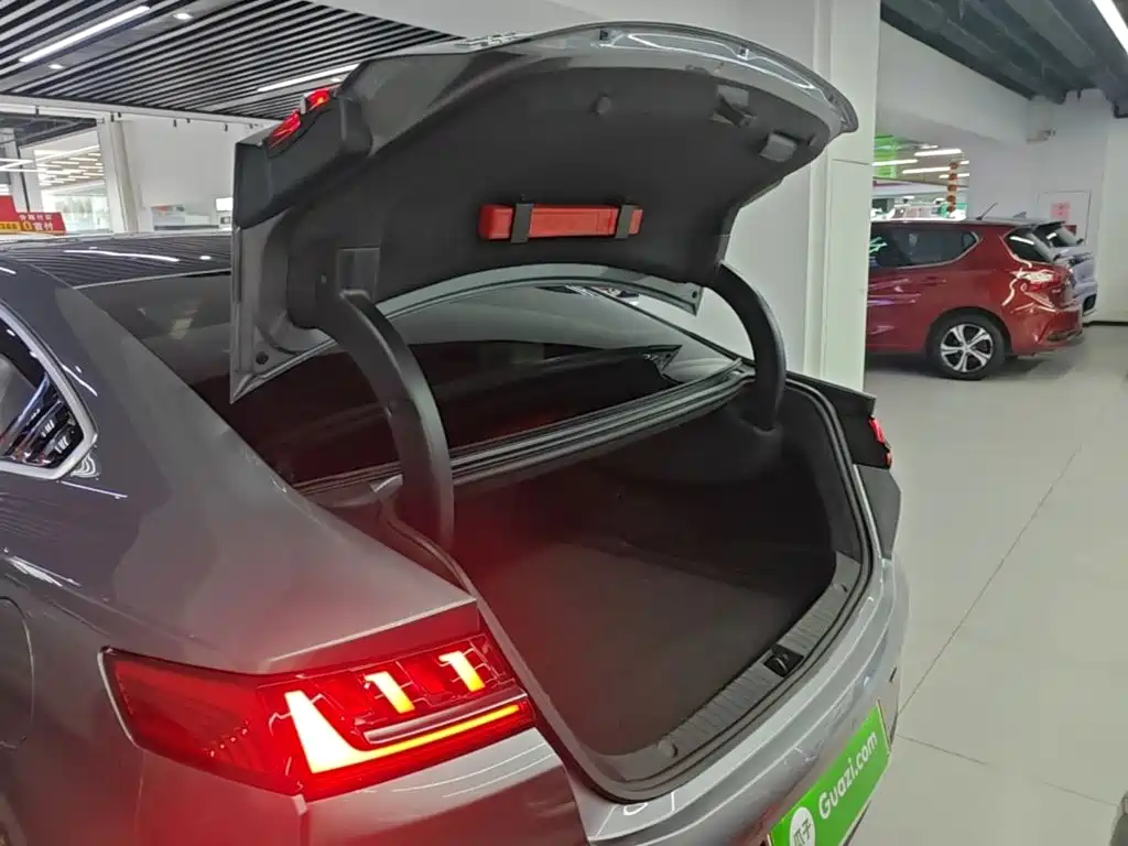 BYD Han — миниатюра 19