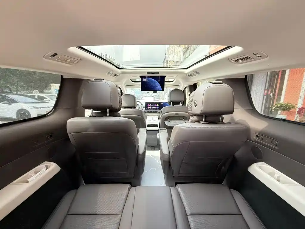 Li Auto Li MEGA — миниатюра 12