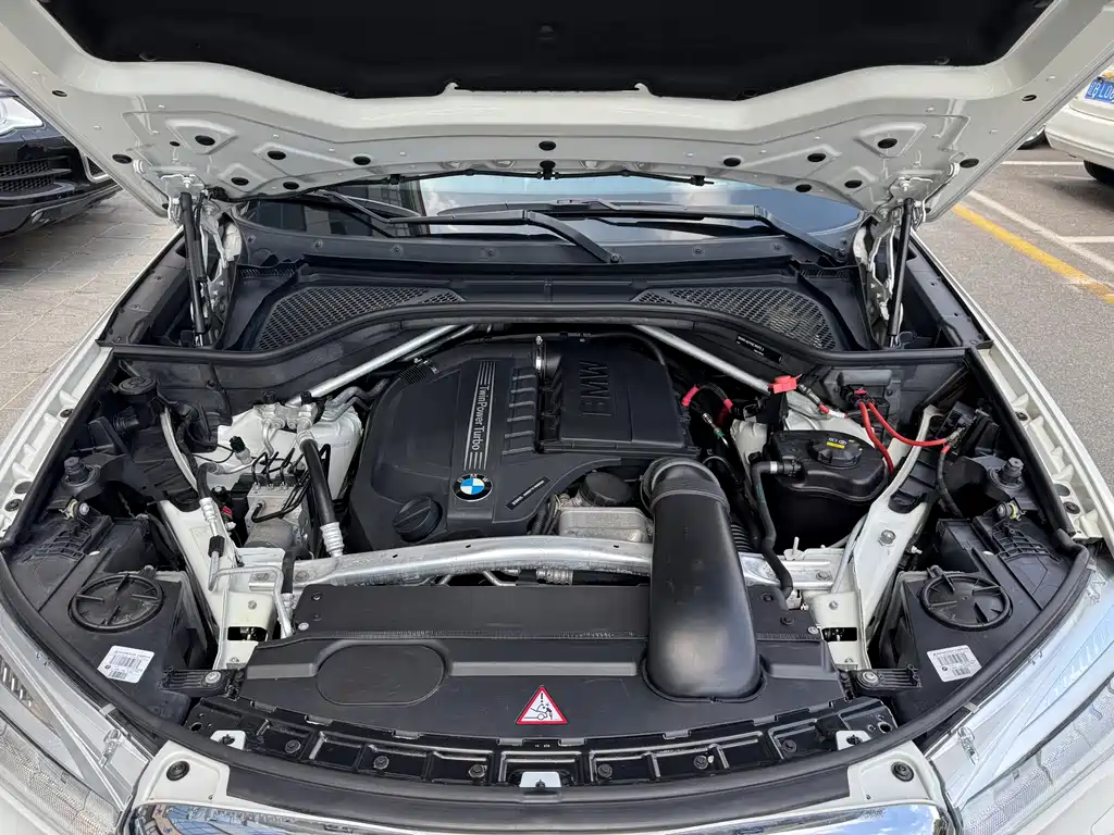 BMW X5 (Import) — миниатюра 35