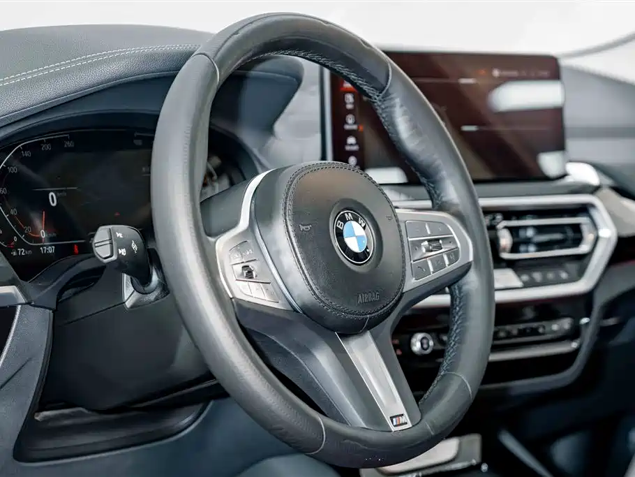 BMW X3 — миниатюра 9