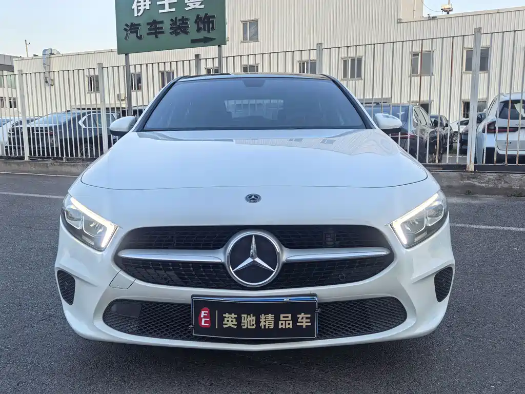 Mercedes-Benz A-Class (Import) — миниатюра 2