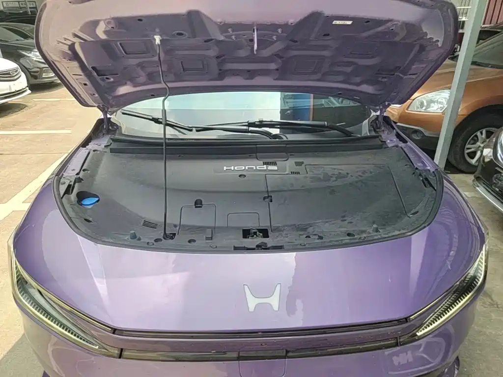 Honda Hiroyo Honda P7 — миниатюра 20