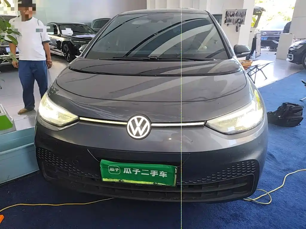 Volkswagen ID.3 — миниатюра 3