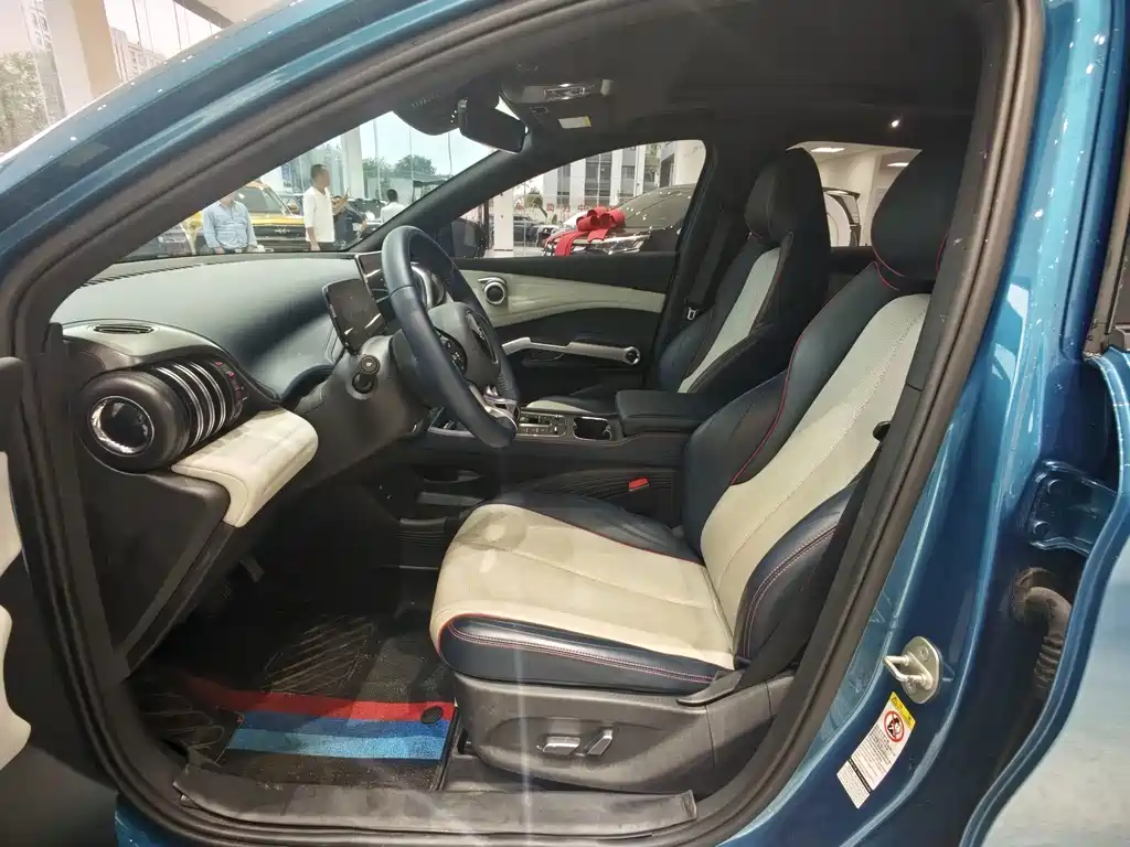 BYD Yuan Plus — миниатюра 9