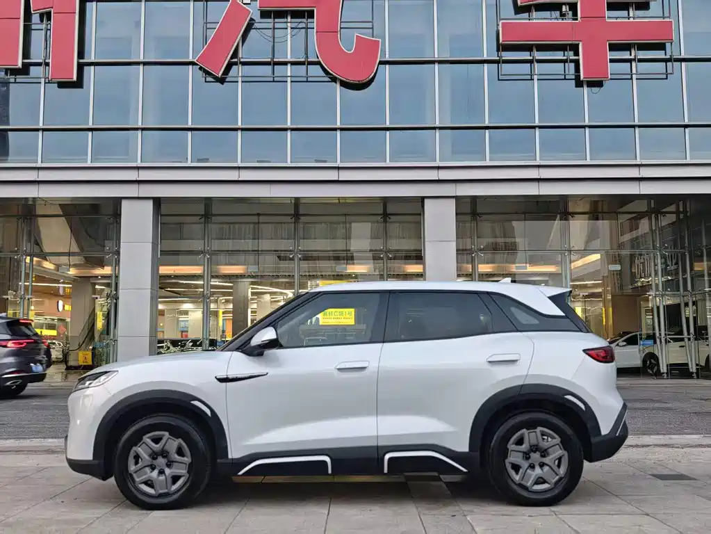 BYD Yuan UP — миниатюра 4