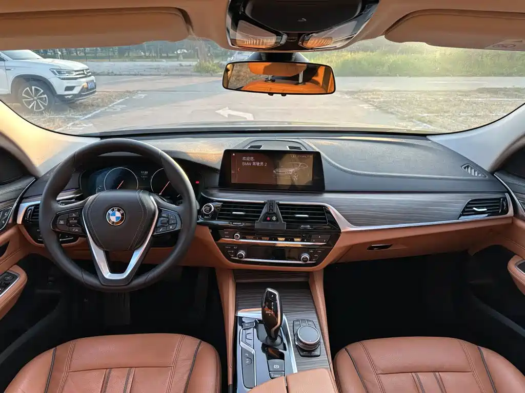 BMW 6 Series GT — миниатюра 11