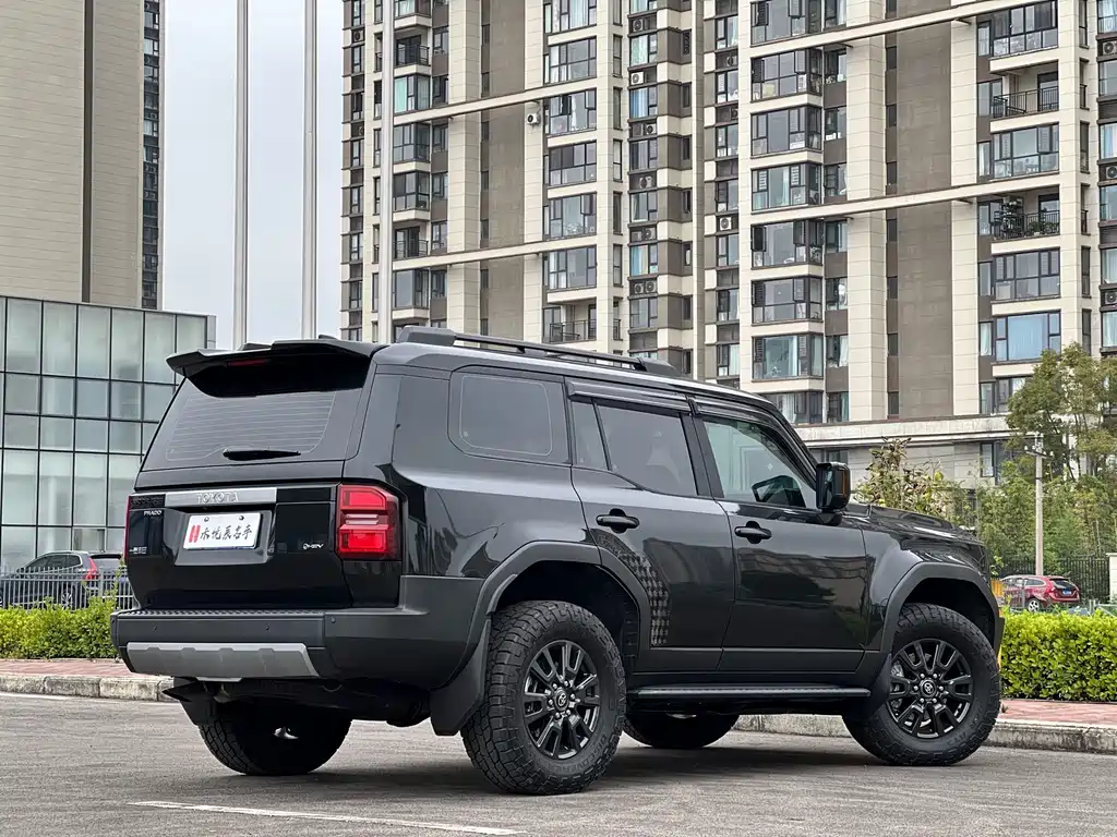 Toyota Prado — миниатюра 16
