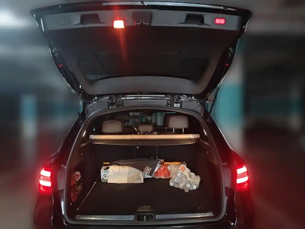 Mercedes-Benz GLC — миниатюра 10