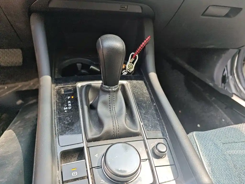 Mazda 3 Axela — миниатюра 10