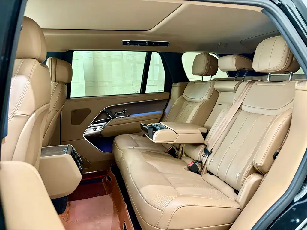 Land Rover Range Rover — миниатюра 18
