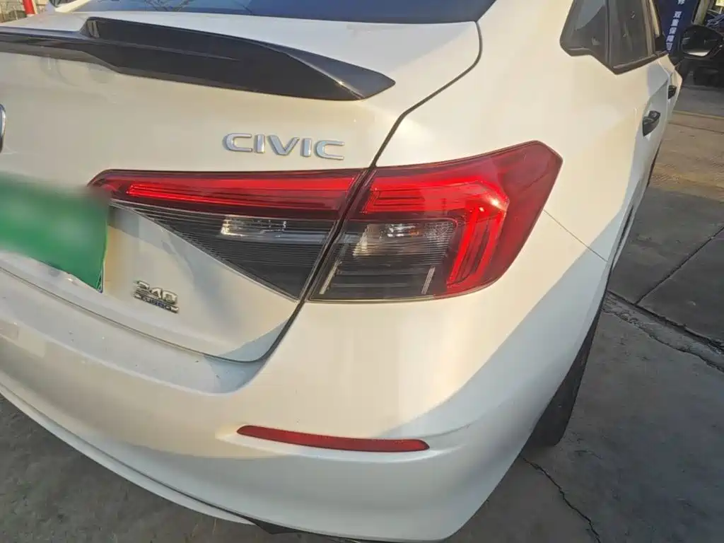 Honda Civic — миниатюра 8