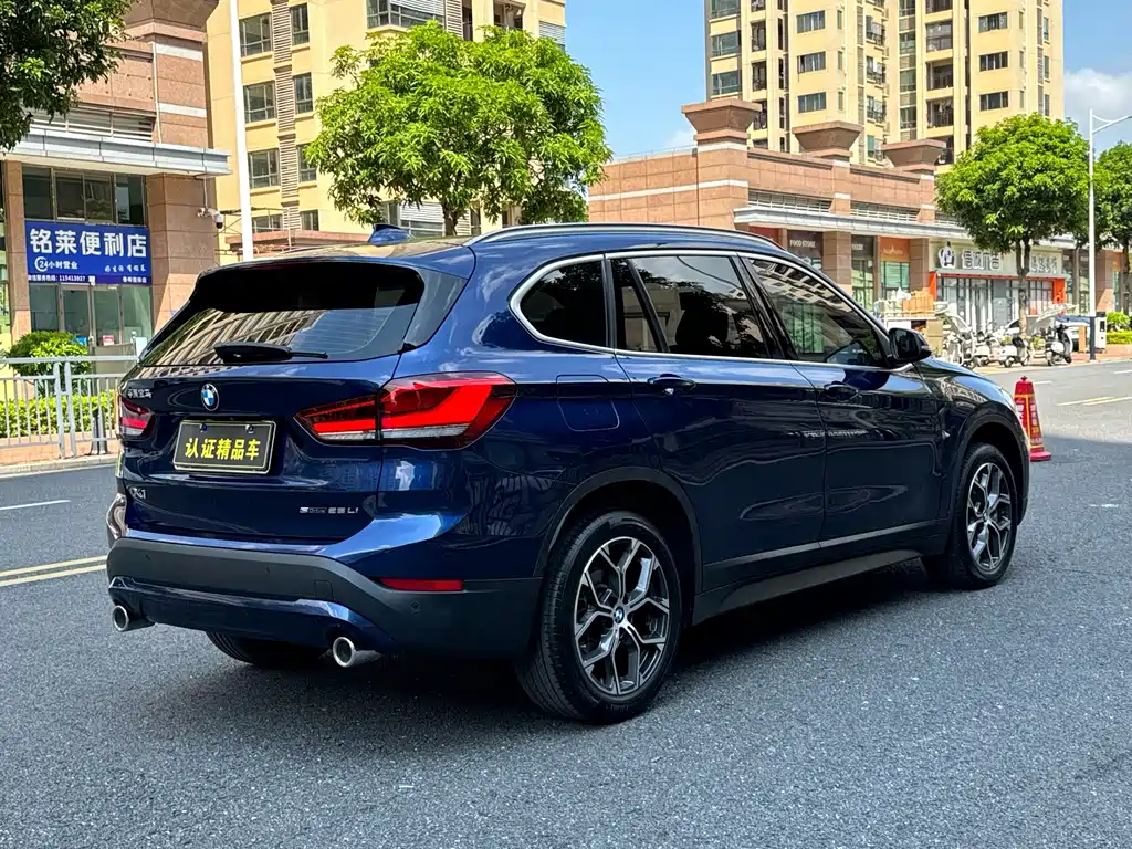 BMW X1 — миниатюра 10