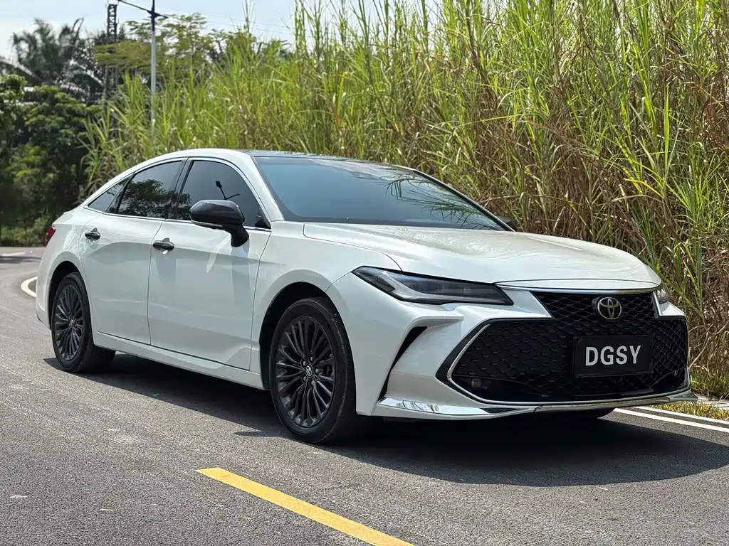 Toyota Avalon — миниатюра 3