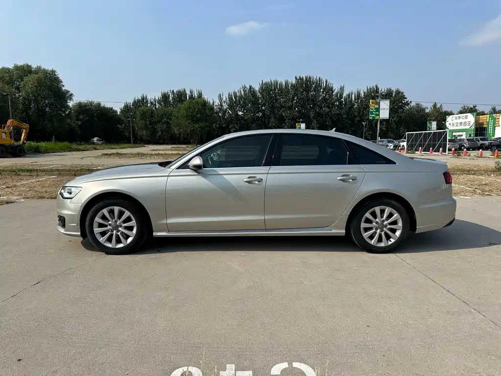 Audi A6L — миниатюра 7