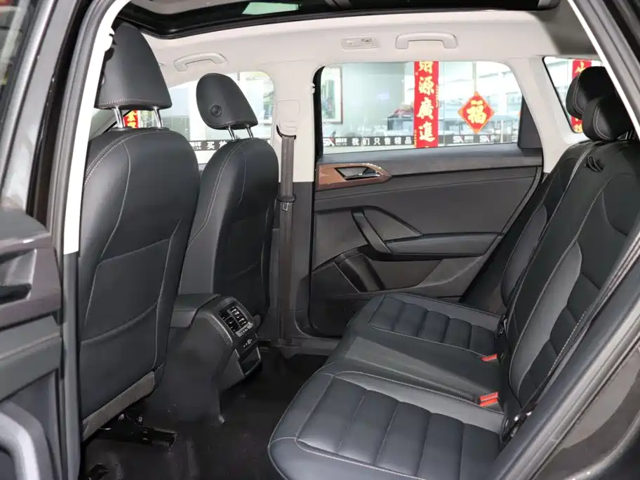 Volkswagen Tharu — миниатюра 11