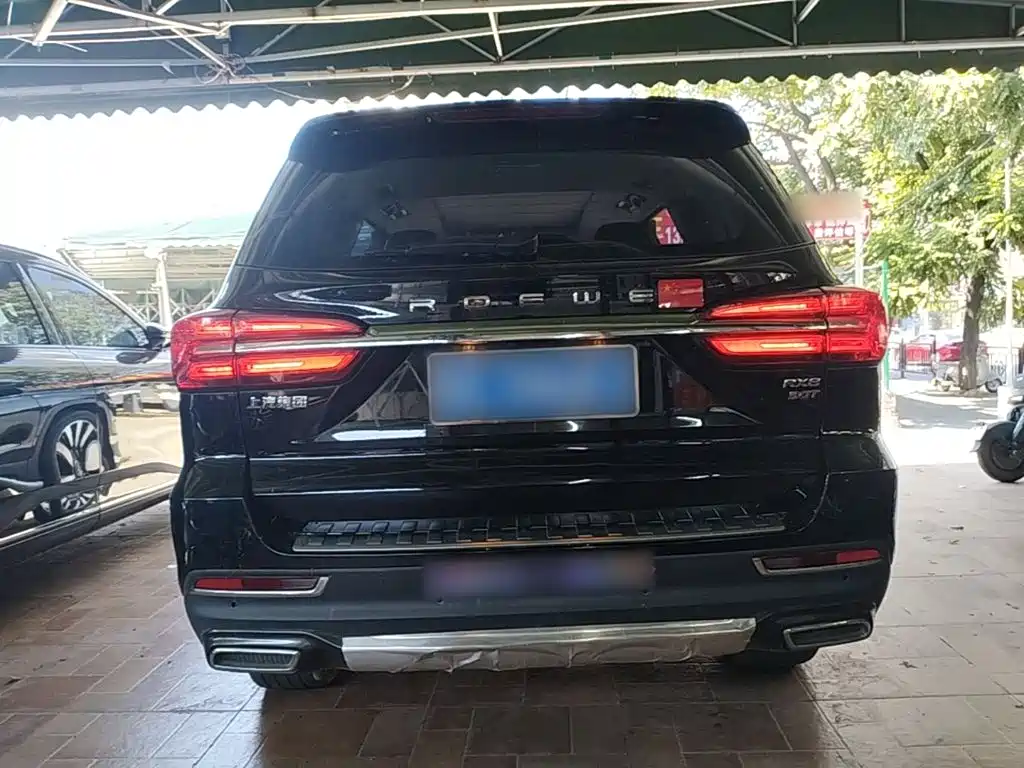 Roewe RX8 — миниатюра 6