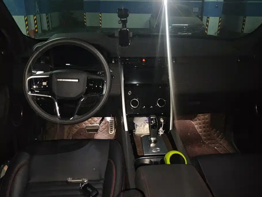 Land Rover Discovery Sport Hybrid — миниатюра 12
